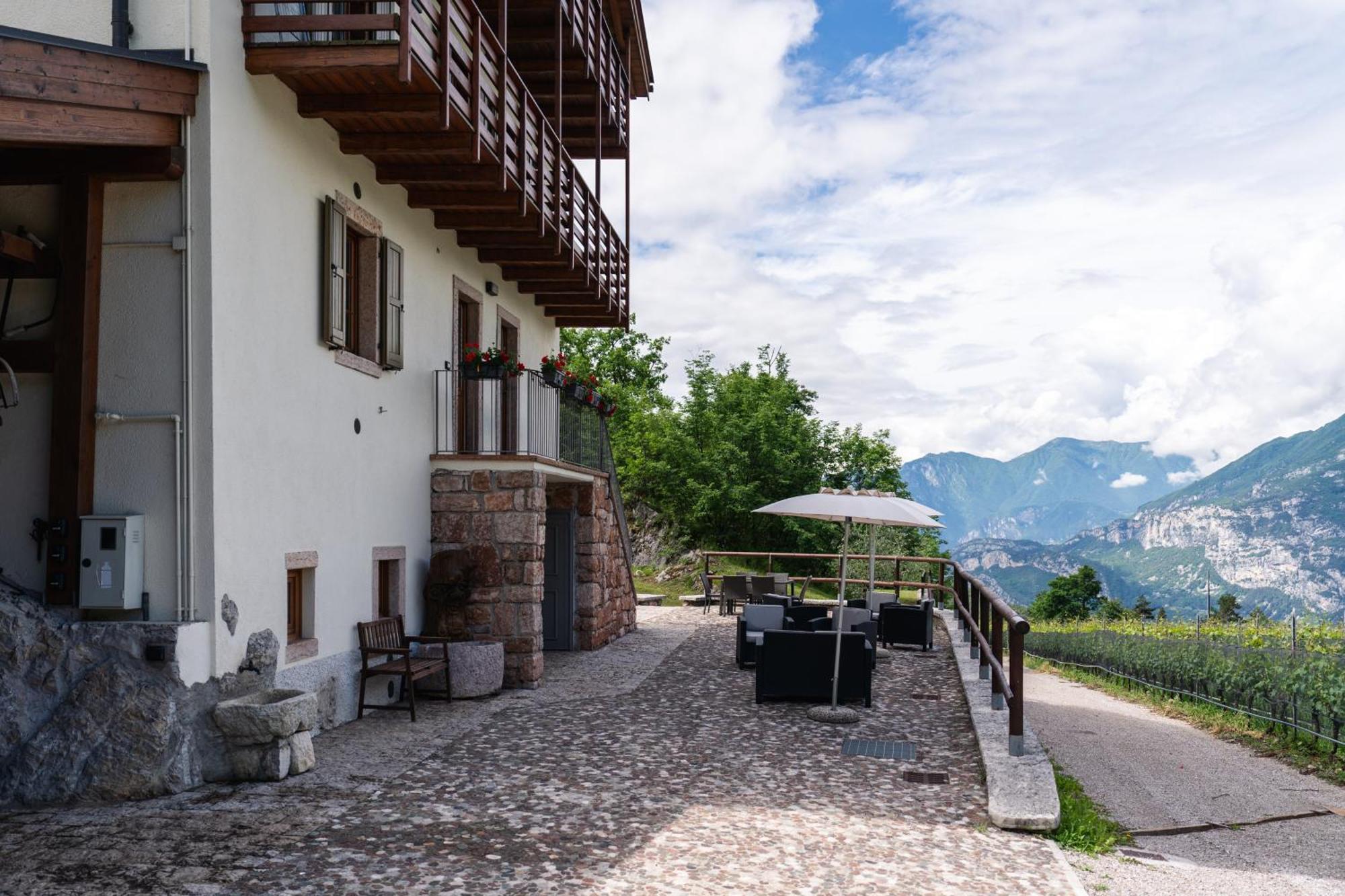 Maso Salim Relax Apartments Drena Exterior foto